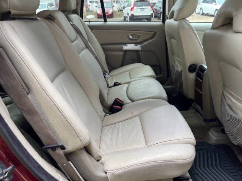 2005 Volvo XC90 2.5T