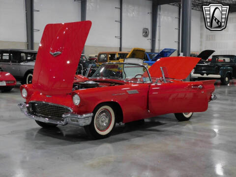 1957 Ford Thunderbird