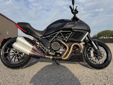 2011 Ducati Diavel Carbon