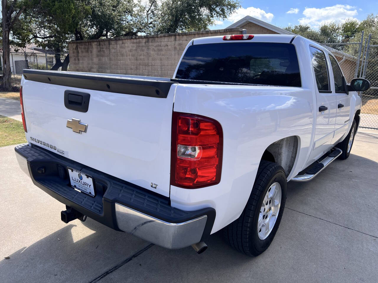 Used Car 2008 Chevrolet Silverado 1500  Lt1 2wd 4dr Crew Cab 5.8 Ft. Sb For Sale Under $12,000 In Austin, Texas