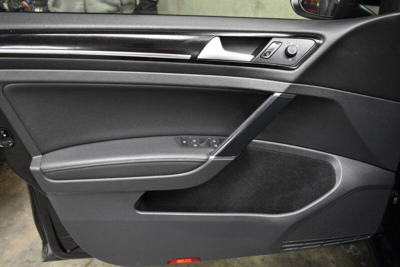 2015 Volkswagen Golf TSI SEL