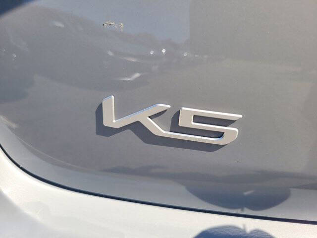 2025 Kia K5
