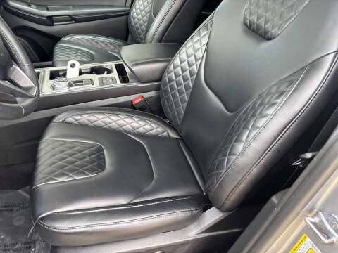 2024 Ford Edge Titanium