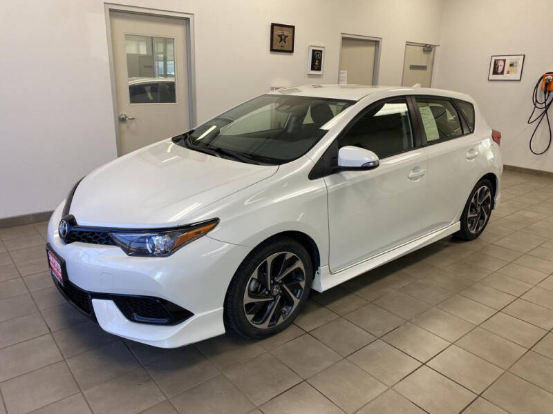 2018 Toyota Corolla iM for sale at DAN PORTER MOTORS in Dickinson ND