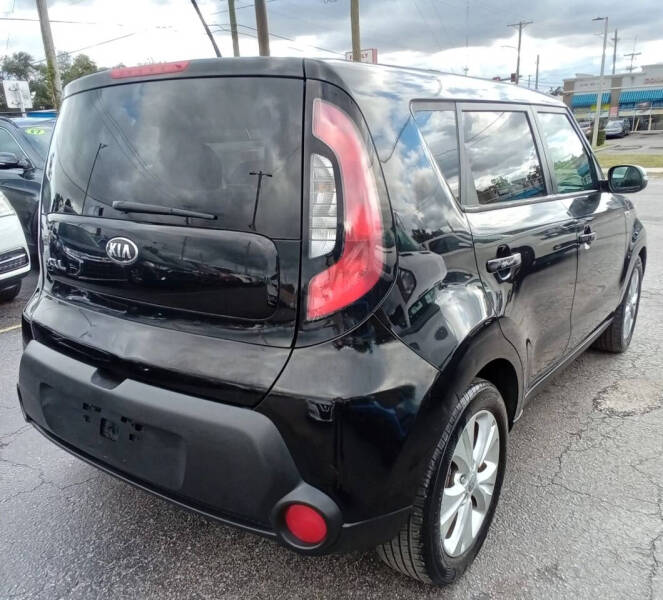 2014 Kia Soul +