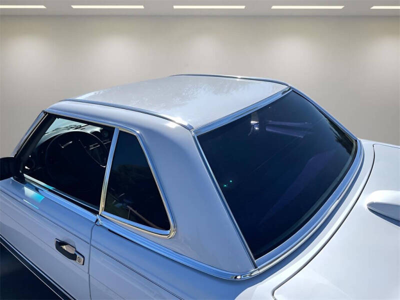 1986 Mercedes-Benz 560-Class 560 SL