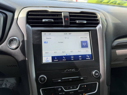 2019 Ford Fusion SEL