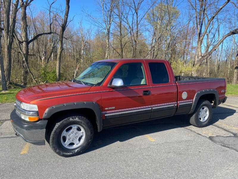 2001 Chevrolet Silverado 1500 for sale at Right Pedal Auto Sales INC in Wind Gap PA