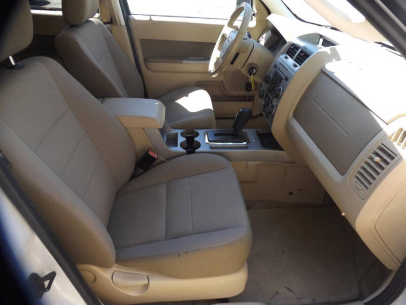 2009 Ford Escape XLT
