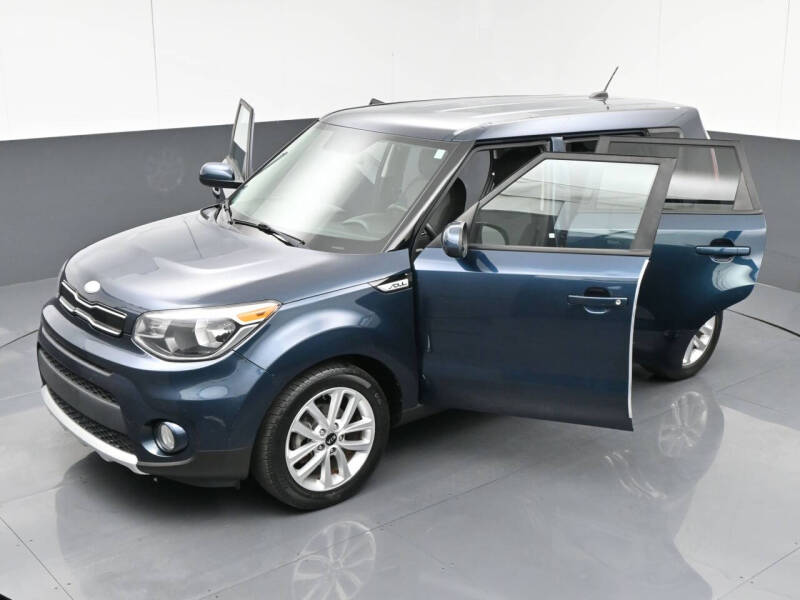 2017 Kia Soul +