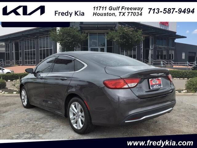 Used 2015 Chrysler 200 Limited with VIN 1C3CCCAB5FN648097 for sale in Houston, TX