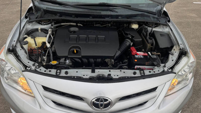 2012 Toyota Corolla LE