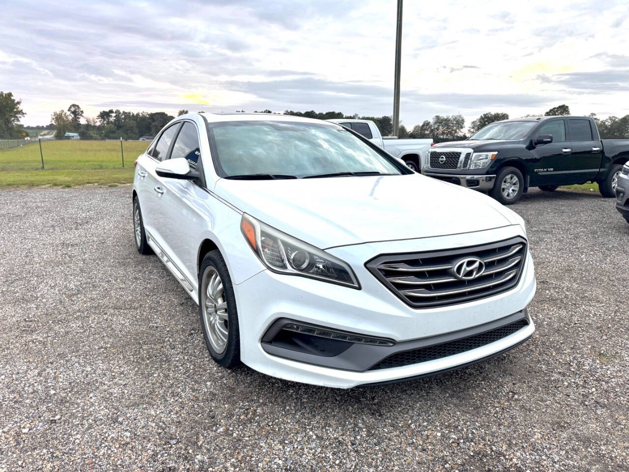 2017 Hyundai SONATA for sale at Grace Motors in Columbia, AL