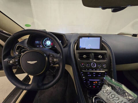 2017 Aston Martin DB11