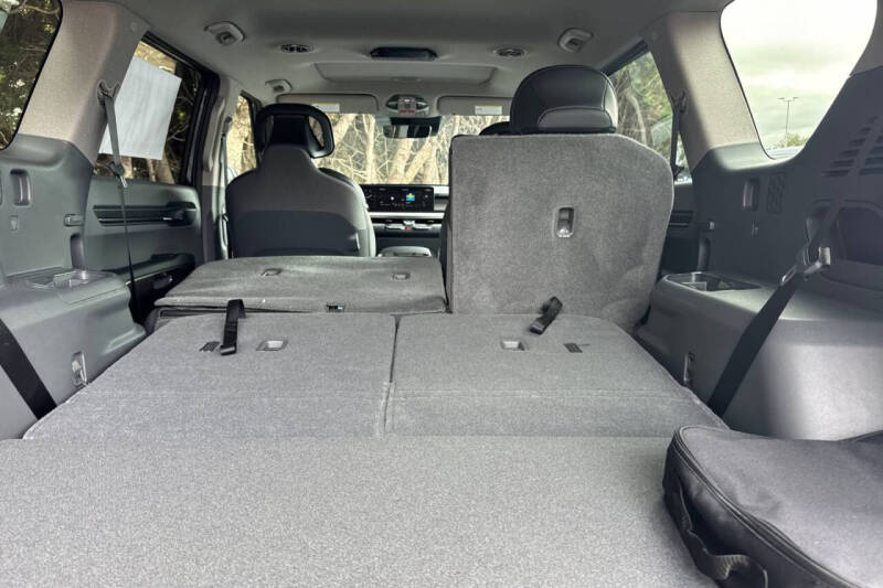 2026 Kia EV9 Light Long Range