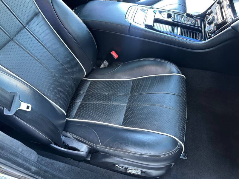 2013 Jaguar XJL Portfolio