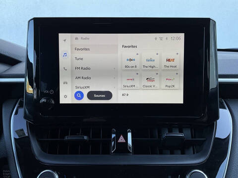 2025 Toyota Corolla Cross LE