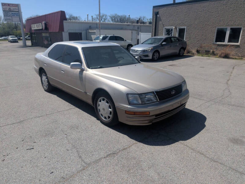 1996 Lexus LS 400