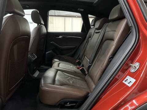 2015 Audi Q5 2.0T quattro Premium Plus