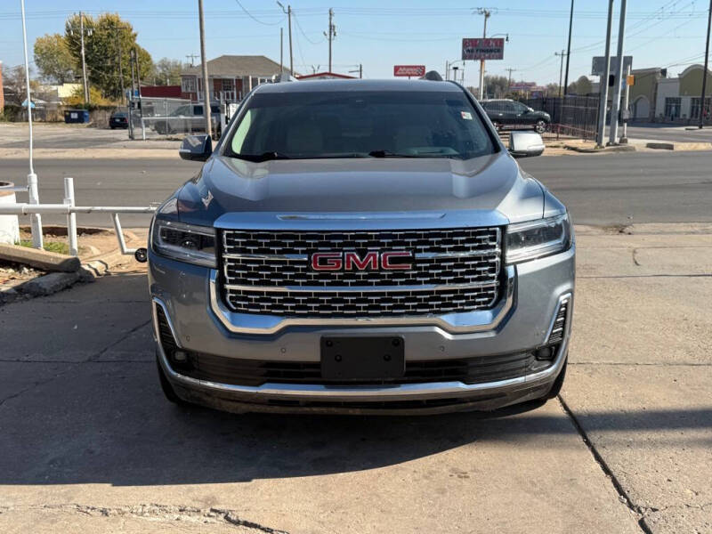 2022 GMC Acadia Denali