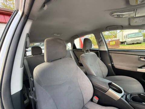 2014 Toyota Prius Three