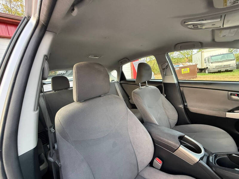 2014 Toyota Prius Three