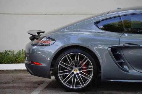 2025 Porsche 718 Cayman S