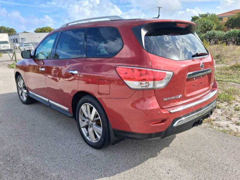 2015 Nissan Pathfinder Platinum