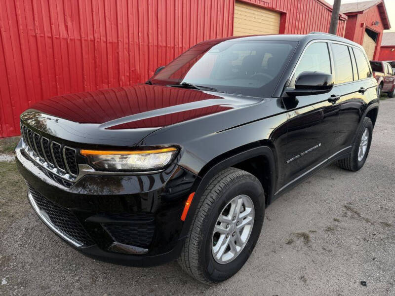 2024 Jeep Grand Cherokee Laredo's photo