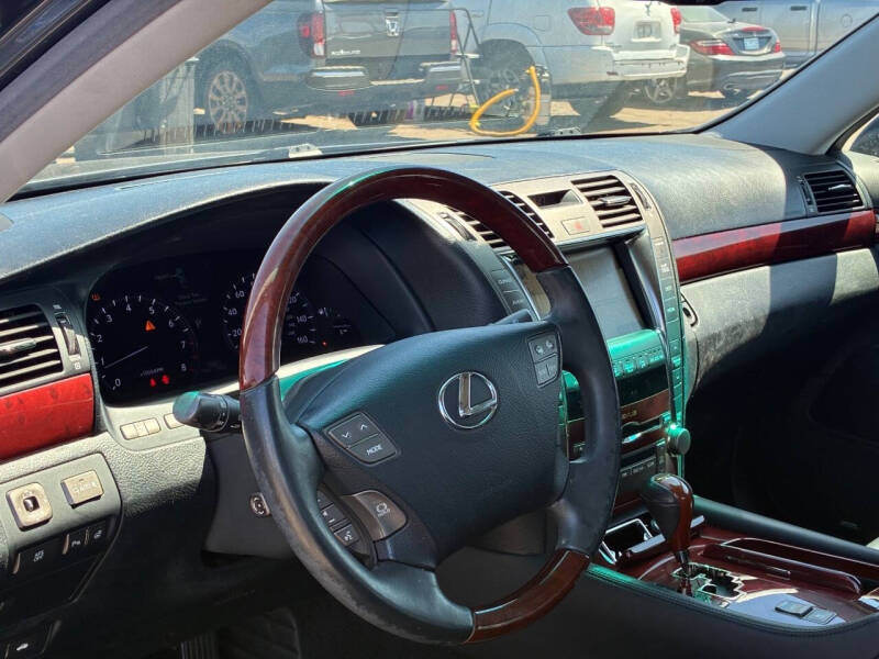 2007 Lexus LS 460