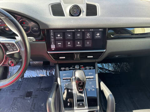 2020 Porsche Cayenne Coupe