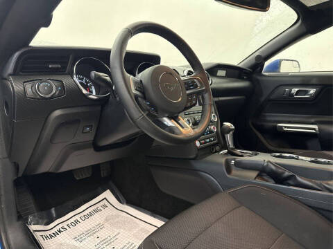 2017 Ford Mustang V6