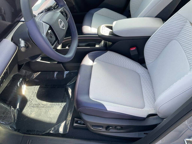 2026 Nissan LEAF Platinum+