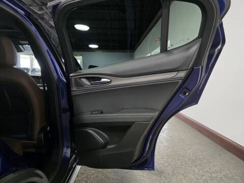 2022 Alfa Romeo Stelvio Ti