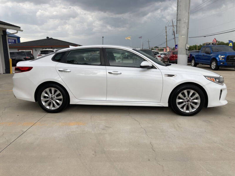 2018 Kia Optima LX