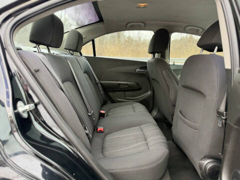 2019 Chevrolet Sonic LT Auto