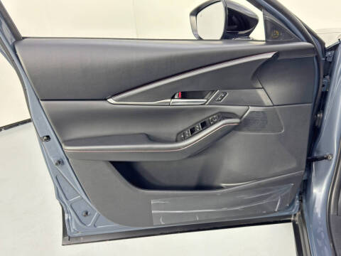 2025 Mazda CX-30 2.5 S Carbon Edition