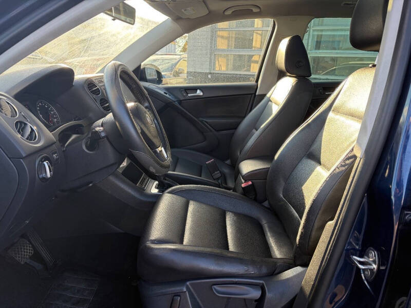 2013 Volkswagen Tiguan SE
