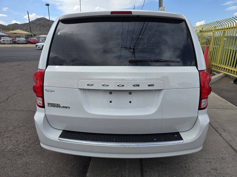 2016 Dodge Grand Caravan American Value Package