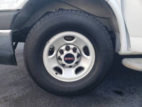 2020 GMC Savana 2500