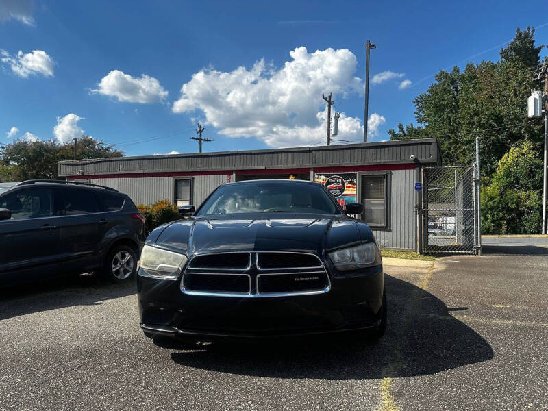 2012 Dodge Charger SE