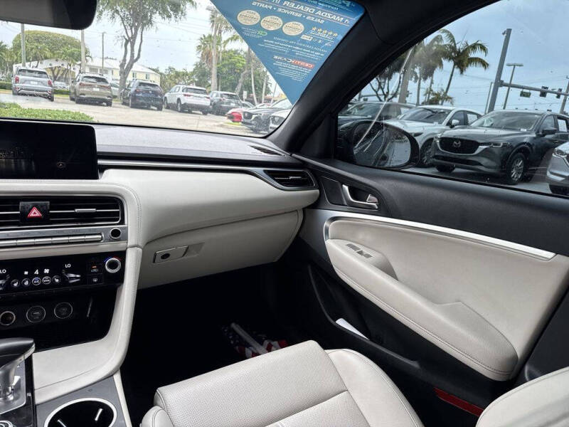 2024 Genesis G70