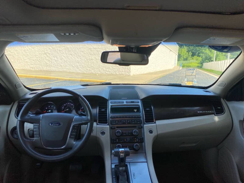 2012 Ford Taurus Limited