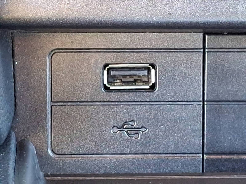 2017 Ford Mustang V6