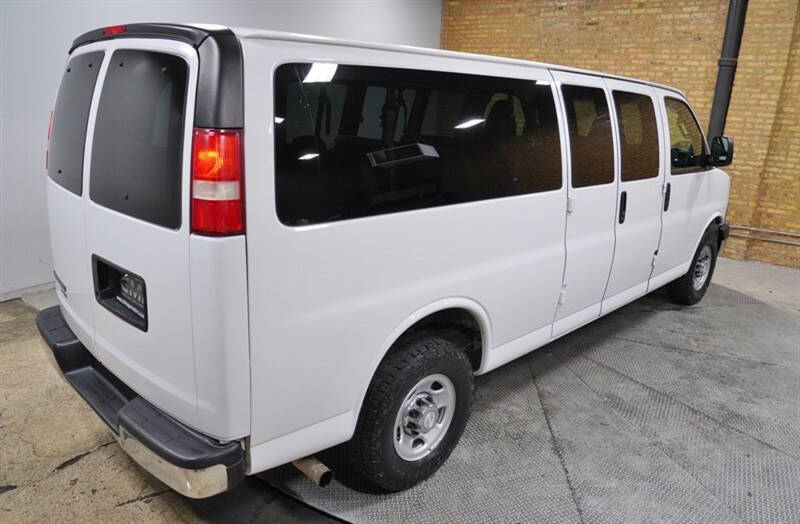 2016 Chevrolet Express LT 3500
