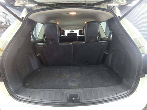 2018 Nissan Pathfinder SL