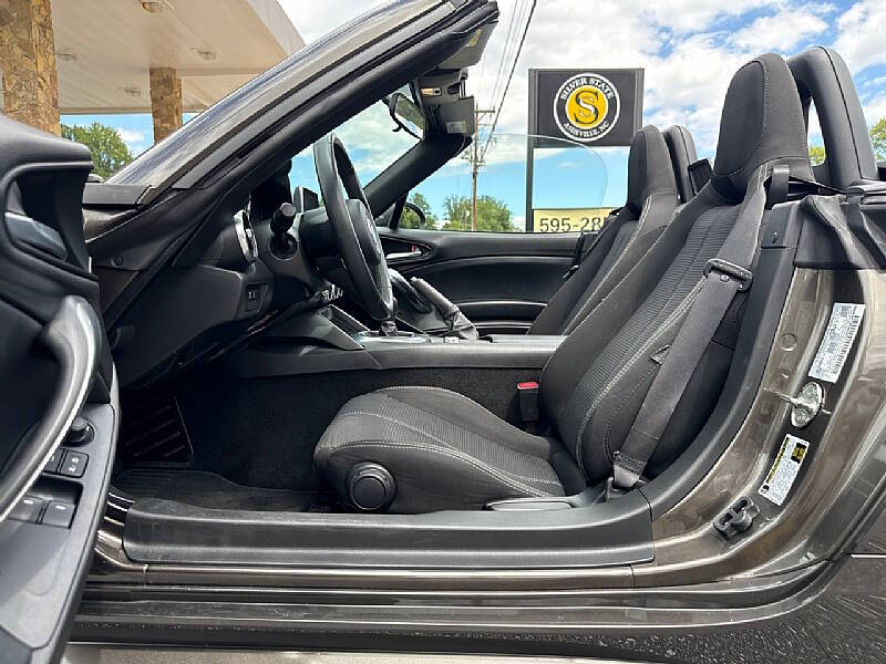 2017 FIAT 124 Spider Classica