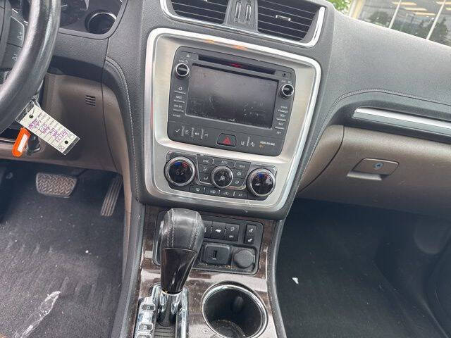 2016 GMC Acadia SLT-1