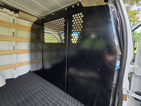 2023 GMC Savana 2500