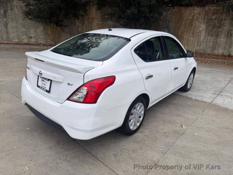 2019 Nissan Versa S Plus
